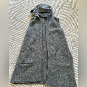 Cozy Tahari Charcoal Hooded Knit Vest size S oversize fit